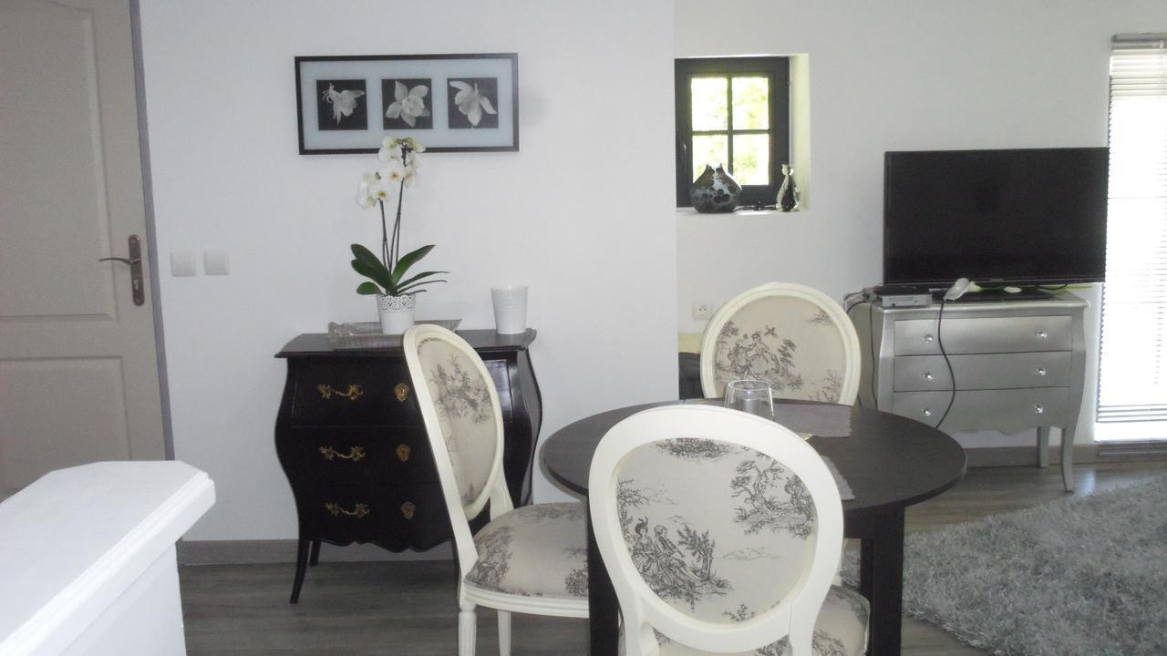 Mas De L'Air - Maison De Charme Bed & Breakfast Noves Exterior photo